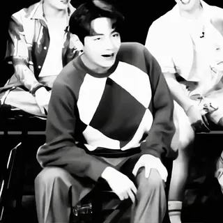 🔪 b0edf949 V kpop, penyanyi, idola, hiburan, selebriti, bts, v telegram sticker