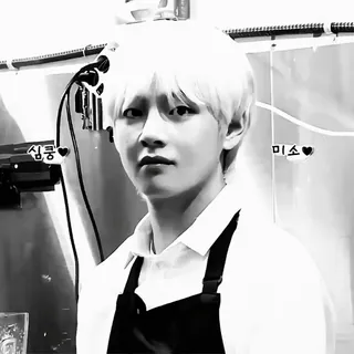 🔪 ec3edce0 심쿵
미소 K-pop, Idola, Asia, Orang, Selebriti, Korea telegram sticker