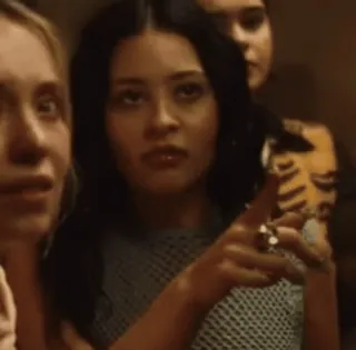 😐 60207b83 Alexa Demie as Maddy Perez Euphoria zeigen, Maddy, Alexa Demie, Schauspielerin, TV-Serie whatsapp sticker