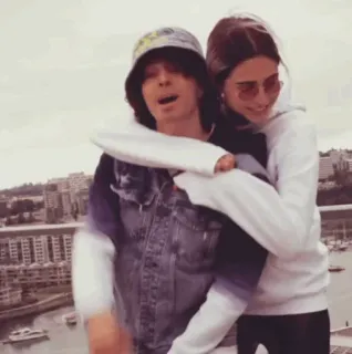 🕳 b4615daf telegram sticker