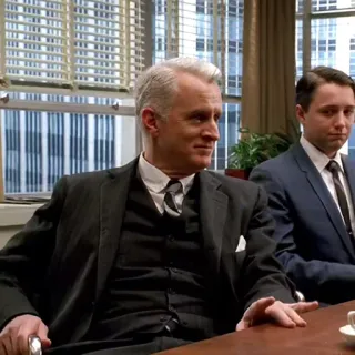 🚬 aaafab96 Mad Men Mad Men, bureau, hommes, costume, Roger Sterling, Pete Campbell telegram sticker