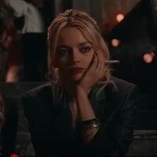 ✨ 269b15ce phụ nữ, thuốc lá, hút thuốc, chân dung, cảnh phim, nữ telegram sticker