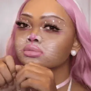 😽 bb28e3a4 królik, makijaż, kostium, różowe włosy, malowanie twarzy, uszy, uroda telegram sticker