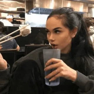 🥑 08914f55 wanita, sushi, makan, minuman whatsapp sticker