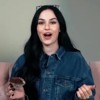 maggie lindeman ; @mioogif telegram stickers