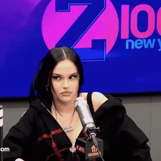 🪁 f83b77a3 telegram sticker