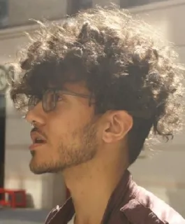 😍 66859096 男人, 卷发, 眼镜, 肖像, 侧面, 青年 telegram sticker