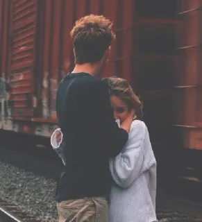 ❤ 7e1cbf5d 情侣, 拥抱, 浪漫, 爱, 铁路, 火车, 情感 telegram sticker