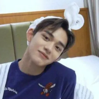 ⛓ b8e09b75 whatsapp sticker