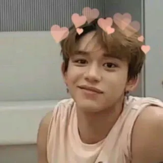 ⛓ f095d66a potret, orang, hati, imut, senyum whatsapp sticker