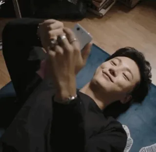 ☺️ 18405459 whatsapp sticker