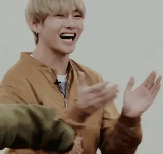 😂 1b0a68be person, laughing, clapping, smiling, joyful, happy telegram sticker