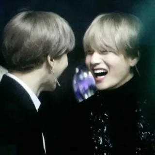 🍁 b4784d73 mensen, glimlachend, beroemdheden, portret, vriendschap telegram sticker