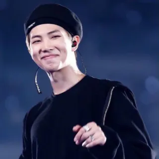 ⭐️ ea87b645 RM RM, K-Pop, BTS, penyanyi, potret, pria, idola telegram sticker