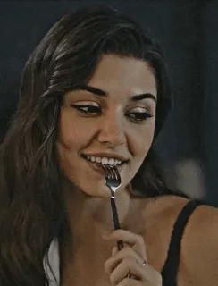 🥓 20375a56 女人, 吃, 叉子, 肖像, 人, 食物 telegram sticker