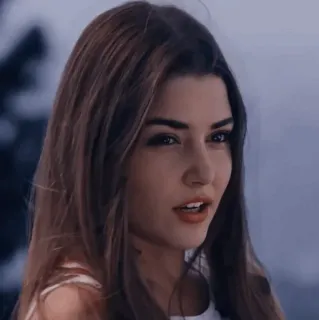 🥓 6af46247 女人, 肖像, 女孩, 脸, 美丽 telegram sticker