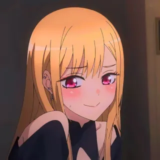 ❤️ 56b8010f Marin Kitagawa My Dress-Up Darling anime, cô gái, tóc vàng, đỏ mặt, cười whatsapp sticker