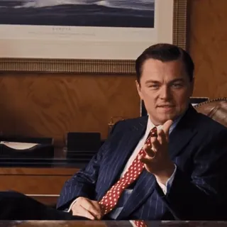 😂 6d528f6f Jordan Belfort The Wolf of Wall Street ลีโอนาร์โด ดิคาปริโอ, ภาพยนตร์, นายหน้าค้าหุ้น, สูท, นักธุรกิจ telegram sticker
