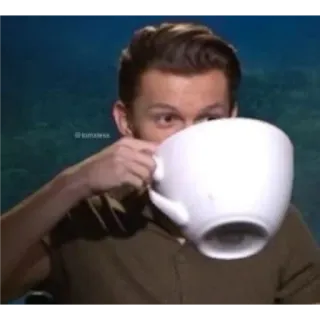 ☕️ a03b204c Tom Holland diễn viên, người nổi tiếng, đàn ông, cà phê, tách telegram sticker