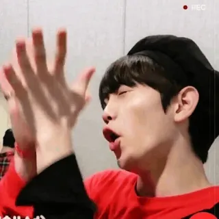 ☁ 9ff75b35 whatsapp sticker