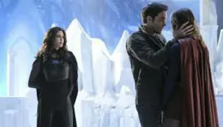 🖤 f6fbee26 Supergirl Supergirl (TV series) superbohater, serial TV, dramat, miłość, postacie, relacje telegram sticker