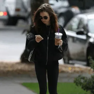 💞 377b25c4 Frau, Sonnenbrille, Kaffee, Handy, urban, Mode telegram sticker