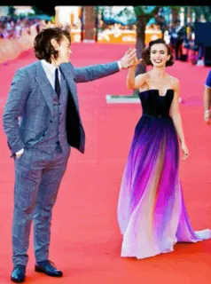 💞 d256e4d3 Harry Styles, Roter Teppich, Mode, Promi, Mann, Frau, Kleid, Anzug telegram sticker