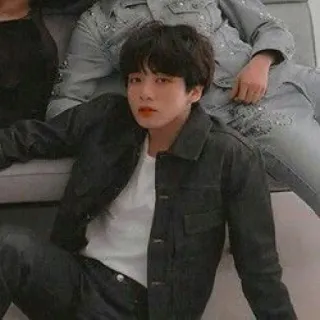 🍟 241770e0 Jungkook kpop, chanteur, homme, asiatique, idol, jungkook telegram sticker