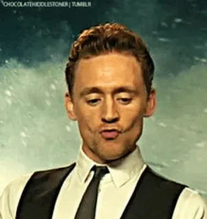 😘 acd9868b Tom Hiddleston attore, celebrità, espressione, persona, uomo, cravatta, bello telegram sticker