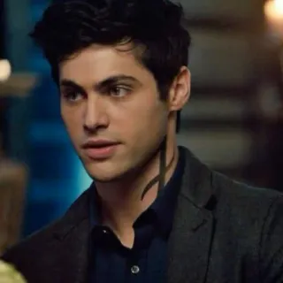 📚 88348cb7 Alec Lightwood Shadowhunters personnage, fantaisie, alec lightwood, shadowhunters, série télé telegram sticker