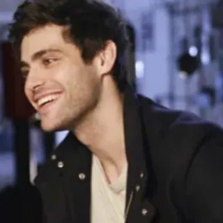 📚 9d48b107 homme, souriant, portrait, personne, acteur telegram sticker