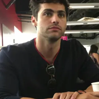 🏹 50369af8 男人, 肖像, 人物, 男性, 成人 telegram sticker