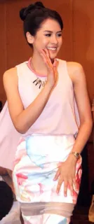 😊 3e6a03ba donna, moda, ritratto, vestito, stile telegram sticker