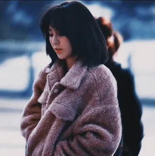 ◽️ 1d8588a7 Frau, Porträt, Mode, Stil, Kleidung telegram sticker