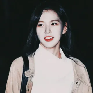 ◽️ 7d376868 Frau, Porträt, Person, Mode, Stil, Koreanisch telegram sticker