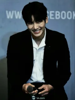 🕊 b7a48cbb homme, costume, coréen, acteur, sourire, joyeux, costume noir telegram sticker