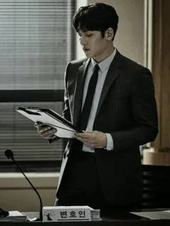 🕸 f9b9c629 변호인 avocat, coréen, bureau, homme, costume, presse-papiers telegram sticker