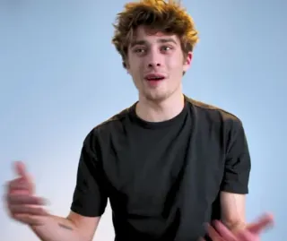 🍷 81dcb23e telegram sticker