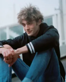 • Skam ( Elliot Luca , Matteo Isak) whatsapp stickers