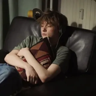 🍷 ee6eb2c8 telegram sticker