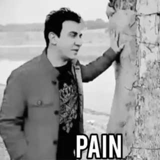 🖤 3dbfbc26 PAIN dor, triste, preto e branco, emoção, homem telegram sticker