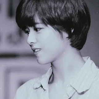 🌚 2a4efc71 pessoa, retrato, rosto, cabelo curto, preto e branco, foto de rosto telegram sticker