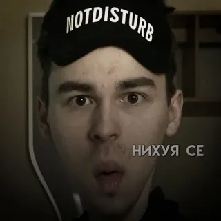 cr: maxxgrn ☕ :: @fStikBot whatsapp stickers