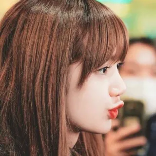 😗 cb9193a8 Lisa Лиса, K-Pop, Певица, Знаменитость, Портрет, Женщина whatsapp sticker