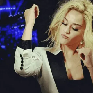 😏 58e541c2 telegram sticker