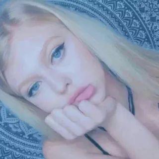 😕 1435172a potret, rambut pirang, mata biru, wanita, gadis, selfie telegram sticker