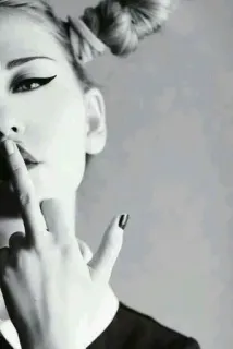 🖕 8b236fe3 jari tengah, gestur, wanita, menyinggung, hitam putih, sikap telegram sticker