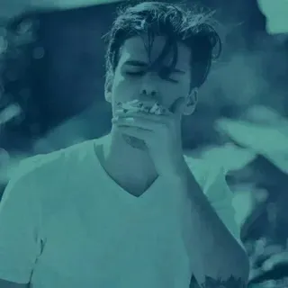 🚬 b8391fa0 man, eating, sandwich, casual, portrait, food telegram sticker