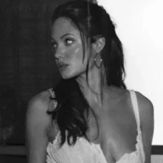 🌧 4590097d Angelina Jolie nữ diễn viên, người nổi tiếng, phụ nữ, trắng đen, chân dung telegram sticker