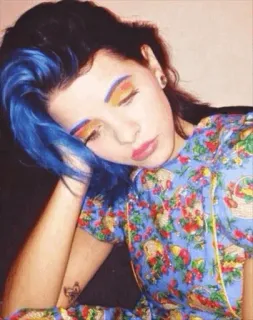 💸 211b129f mulher, cabelo azul, retrato, maquiagem, vestido floral telegram sticker